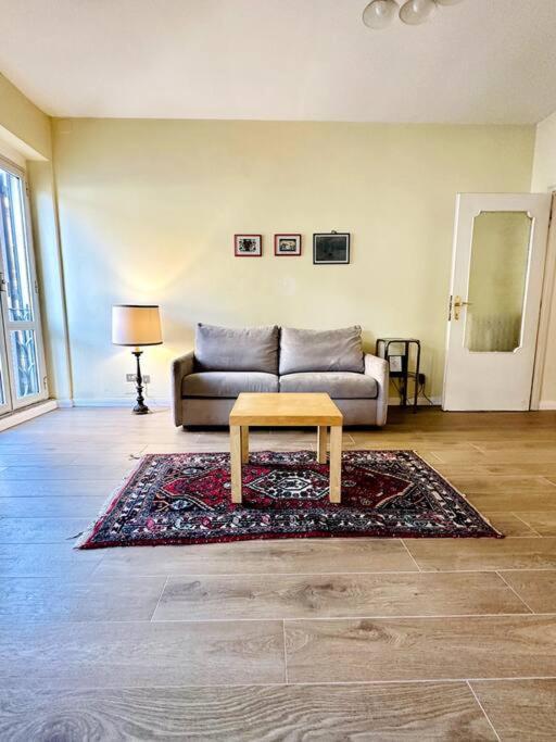 Hostme Piazza Di Spagna Apartament Apartment Rome Exterior photo
